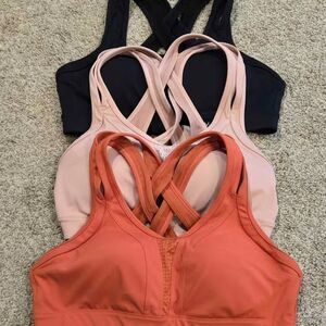 Yvette Cross-Strap Sports Bras size L x3